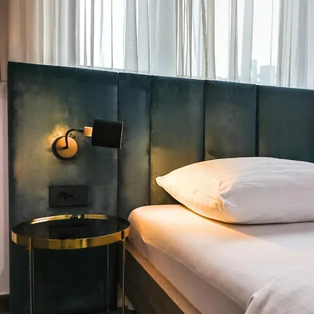 Hotel National 3*