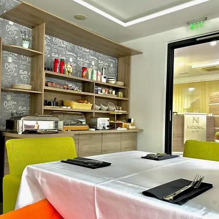 National Hotel 3*